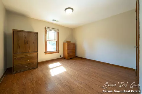 410 E Washington St, Belding, MI 48809 photo 34