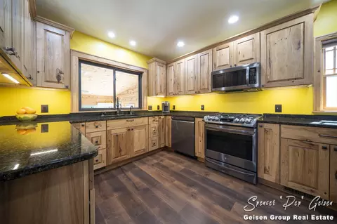 410 E Washington St, Belding, MI 48809 photo 13