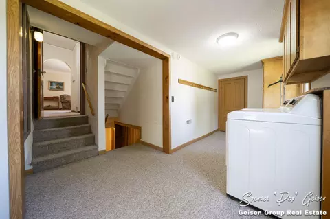 410 E Washington St, Belding, MI 48809 photo 27