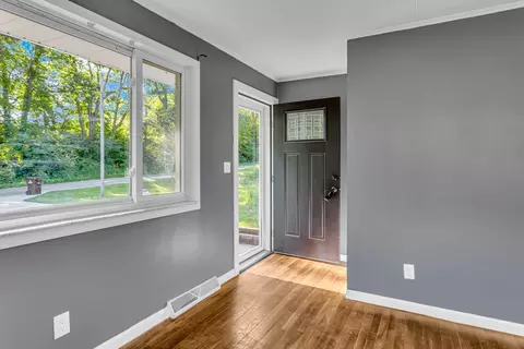 8600 Abbey Rd, Jackson, MI 49201 photo 8
