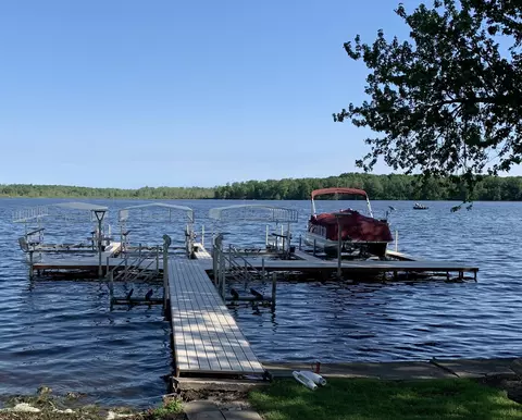 23370 East Shore Ln, Mendon, MI 49072 photo 4