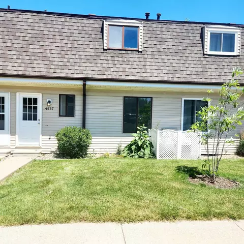 4647 Westbrook Dr #3, Jackson, MI 49201