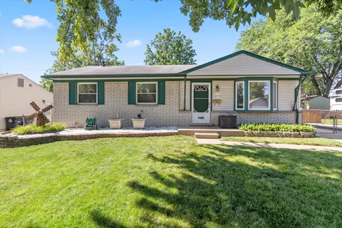 38735 Monmouth St, Westland, MI 48186
