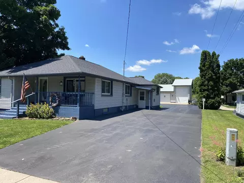 116 S Railroad St, Allen, MI 49227
