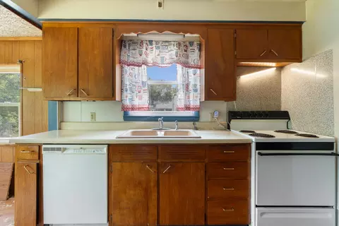 1305 Lansing Ave, Jackson, MI 49202 photo 13