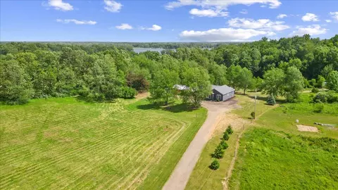 145 E Rose Rd, Coldwater, MI 49036 photo 3
