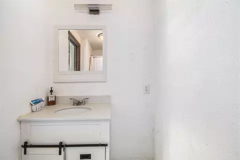 6150 Cooper St, Jackson, MI 49201 photo 30