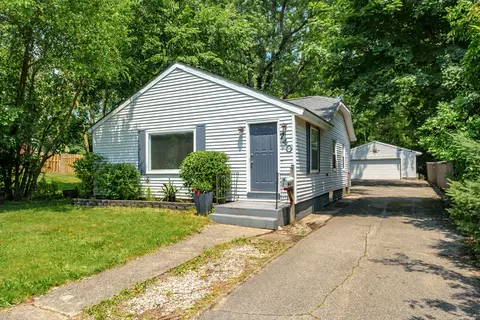 740 Parker Ave, Kalamazoo, MI 49008
