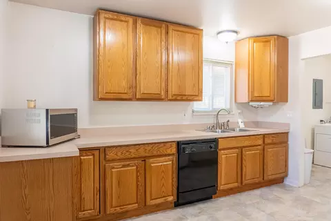 5861 Michael St, Taylor, MI 48180 photo 17