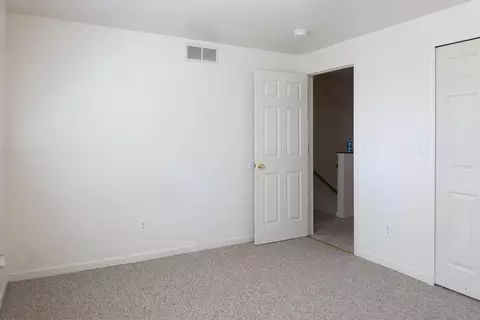 5861 Michael St, Taylor, MI 48180 photo 11