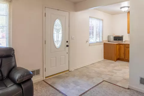 5861 Michael St, Taylor, MI 48180 photo 22