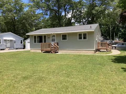 1786 Bush Ave, Muskegon, MI 49442
