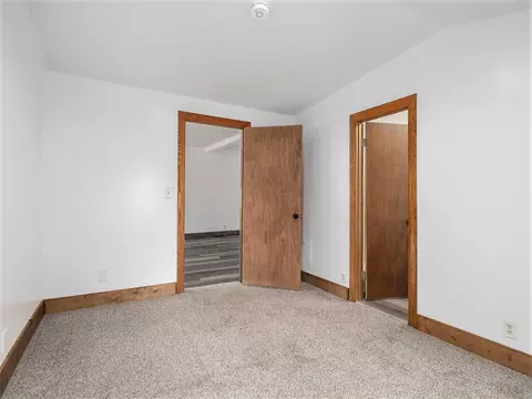 1045 Canaris St, Constantine, MI 49042 photo 7