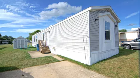 8836 Stevensville Baroda Rd #71, Baroda, MI 49101