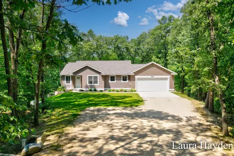 5708 Vising Dr, Lowell, MI 49331 photo 43