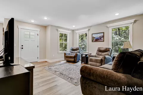 5708 Vising Dr, Lowell, MI 49331 photo 6
