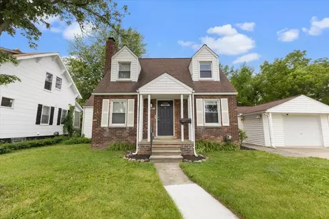 21839 Beechwood Ave, Eastpointe, MI 48021