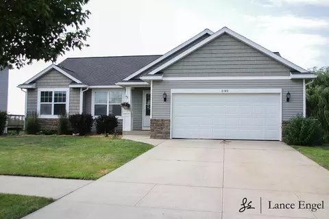 6145 Kingsbury Ct, Allendale, MI 49401