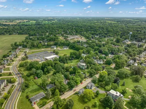 View/Area - 306 E Henry St, Saline, MI 48176 photo 7 of 11