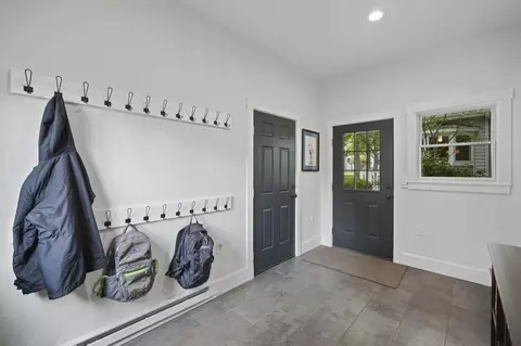 Entry Way - 306 E Henry St, Saline, MI 48176 photo 7 of 8