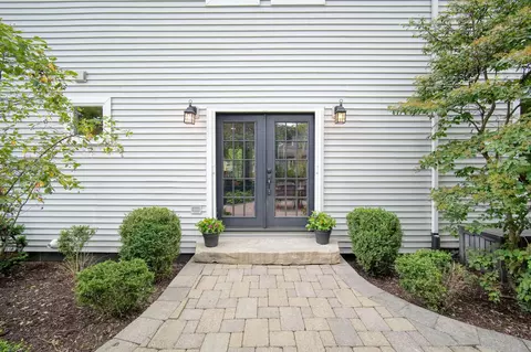 Exterior - 306 E Henry St, Saline, MI 48176 photo 10 of 23
