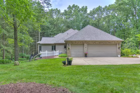 7183 Sanctuary Dr, Jackson, MI 49201 photo 4