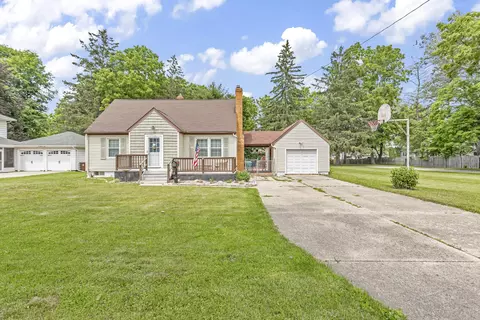 609 State St, Eaton Rapids, MI 48827