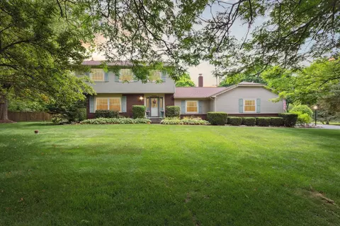 5456 Tamarack Park Ln, Clarkston, MI 48346
