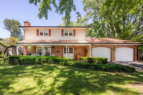1901 Acorn Dr, St. Joseph, MI 49085