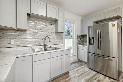 617 Ellery Ave, Jackson, MI 49202 photo 11