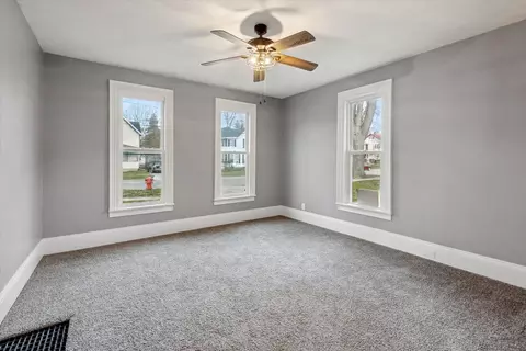 617 Ellery Ave, Jackson, MI 49202 photo 5