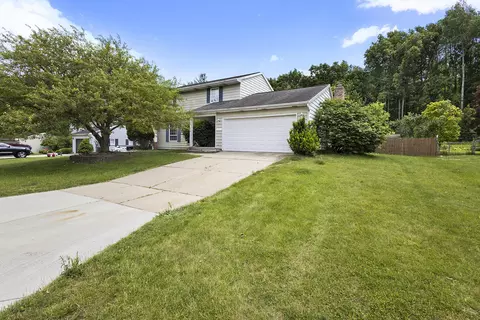 6910 Adaridge Dr SE, Ada, MI 49301 photo 4