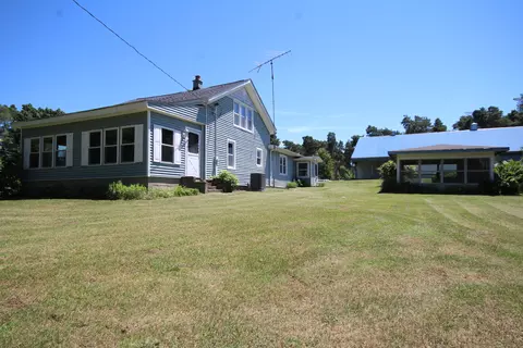 2438 O Dr S, East Leroy, MI 49051
