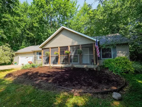 13519 46 12 St, Grand Junction, MI 49056
