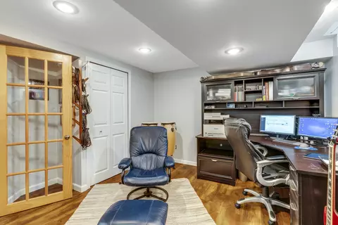 5865 Patterson Dr, Troy, MI 48085 photo 32