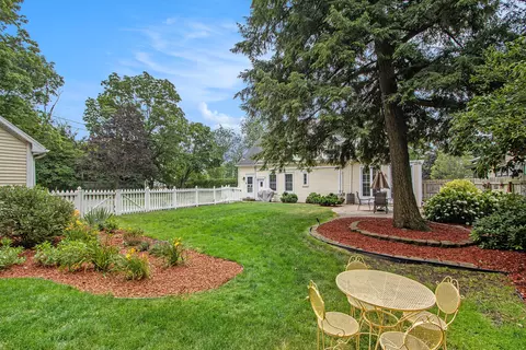 802 E Chicago Rd, Sturgis, MI 49091 photo 7