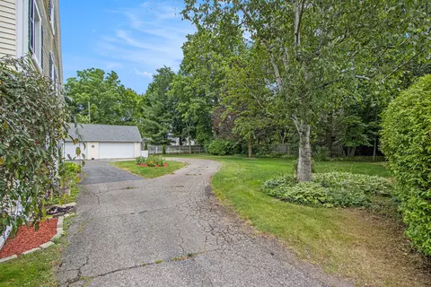 802 E Chicago Rd, Sturgis, MI 49091 photo 8