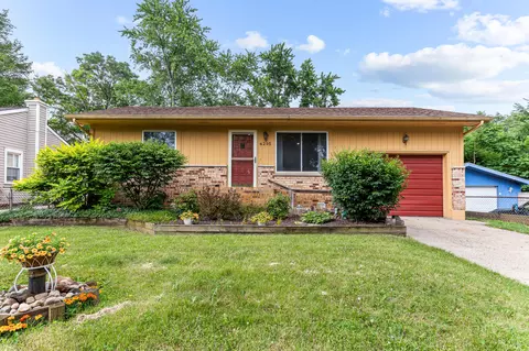 4295 Cedar Ave, West Bloomfield, MI 48323