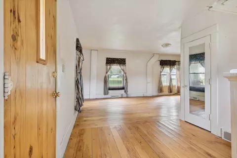 3125 Fairview Dr, Jackson, MI 49203 photo 8