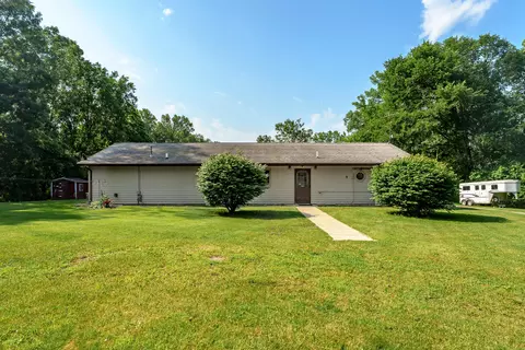 8350 G Dr S, Ceresco, MI 49033