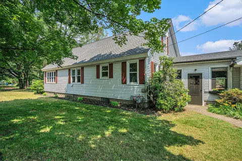 151 Bridge Rd, Allegan, MI 49010