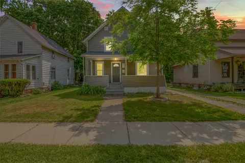 31 Rippon Ave, Hillsdale, MI 49242