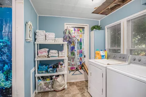 434 E Main St, Vernon, MI 48476 photo 10