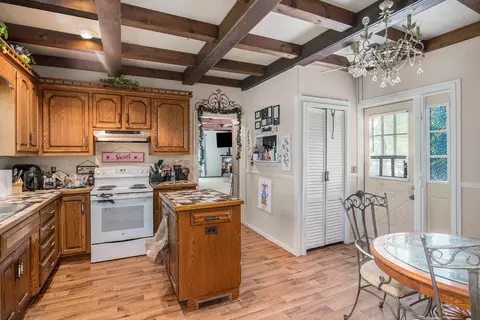 434 E Main St, Vernon, MI 48476 photo 8