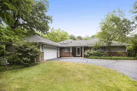 11490 Grand River Dr SE, Lowell, MI 49331