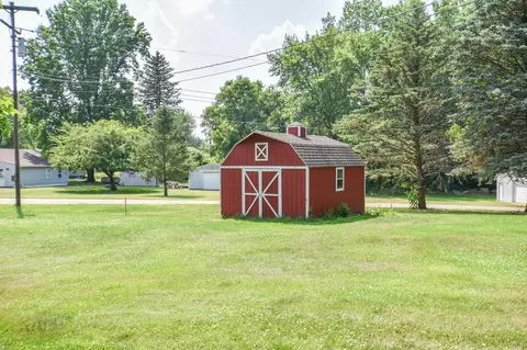 394 Smith Rd, Coldwater, MI 49036 photo 4