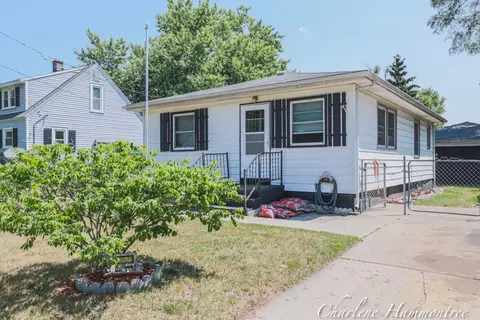 3752 Milan Ave SW, Wyoming, MI 49509