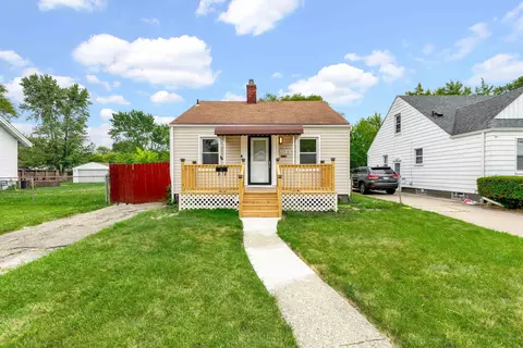 22418 Normandy Ave, Eastpointe, MI 48021
