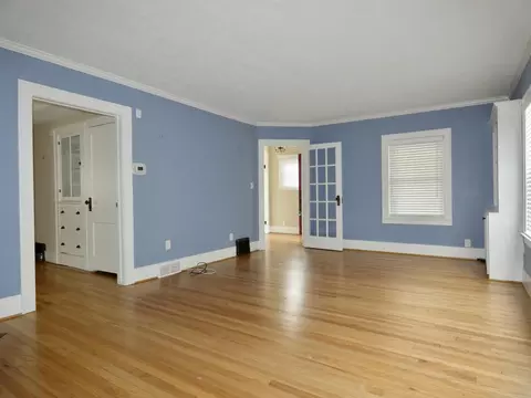 237 Harrison Ave, Trenton, MI 48183 photo 17