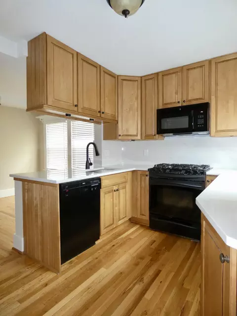 237 Harrison Ave, Trenton, MI 48183 photo 25